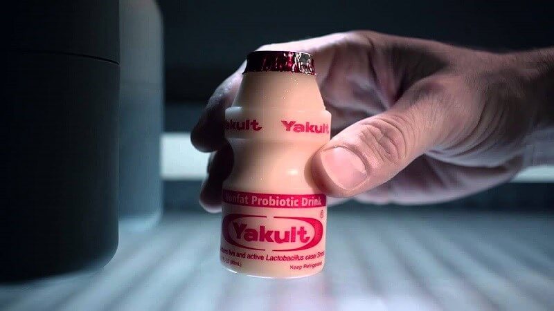 Sua yakult bao nhieu calo uong yakult co giam can khong 3 800x450 1