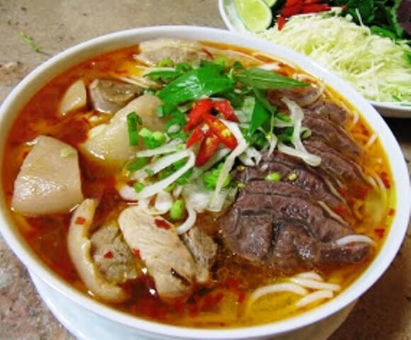 20151203103554 cach nau bun bo hue ngon